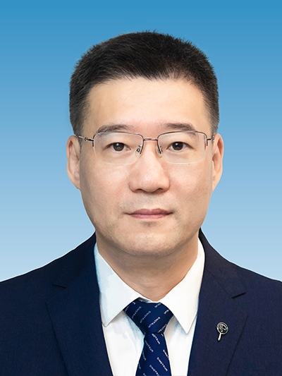 张明皓