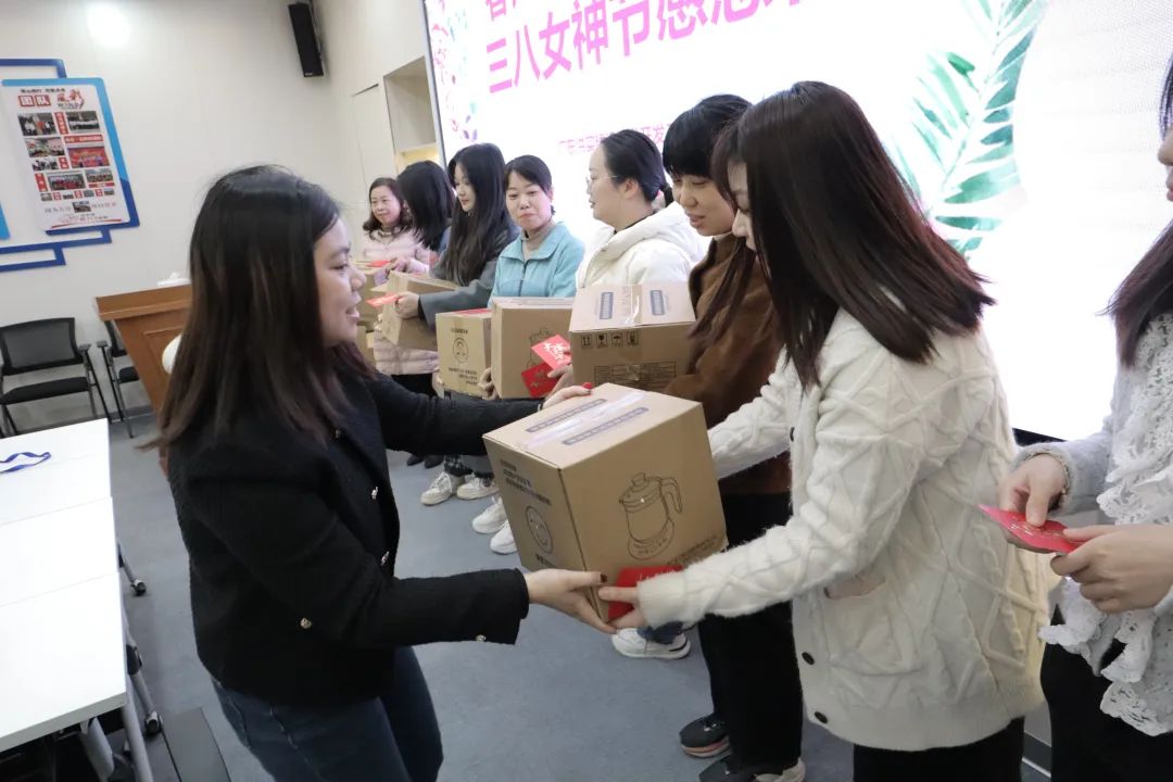 香港正版资料原版资料
